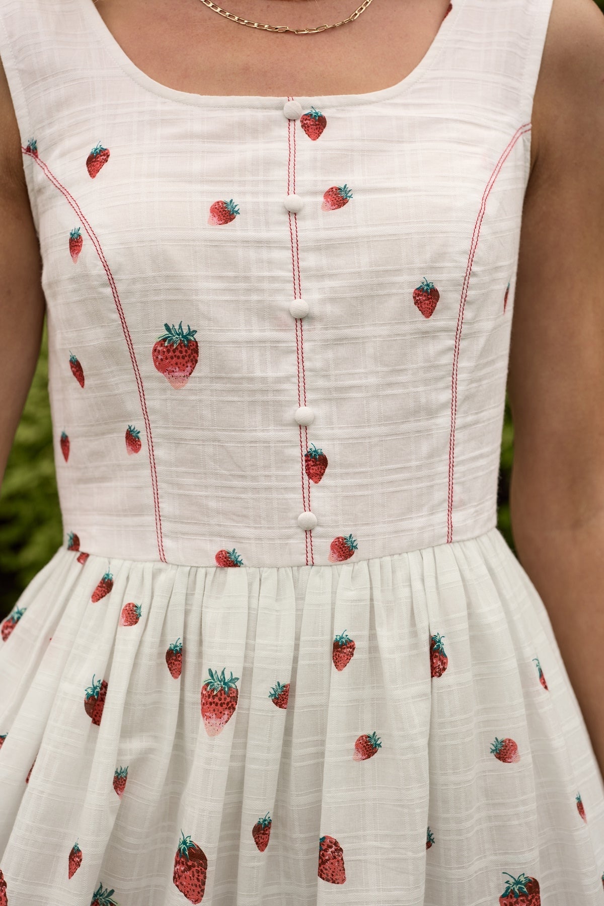 Sadie Dress in Strawberry Vintage Tier