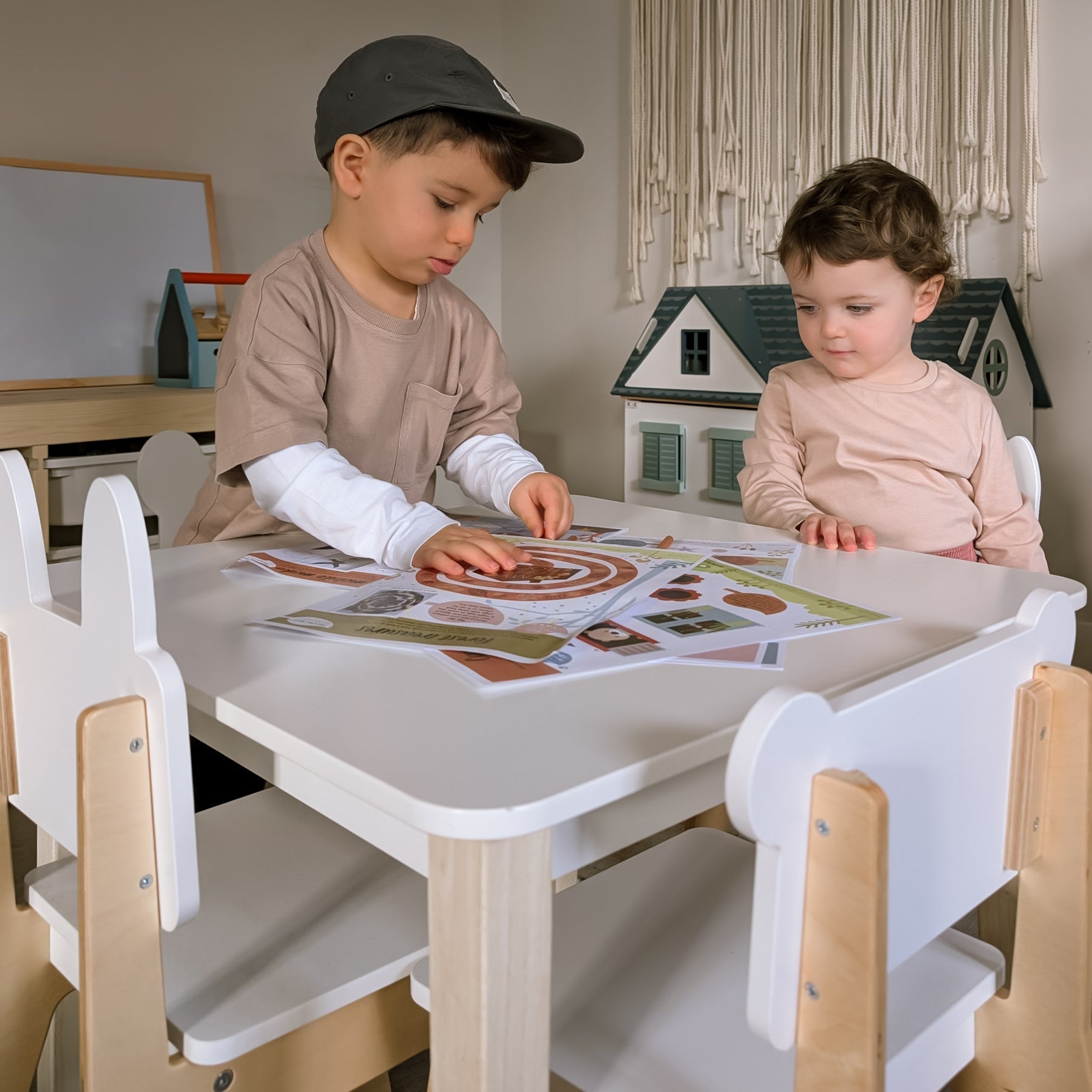Kid's Table