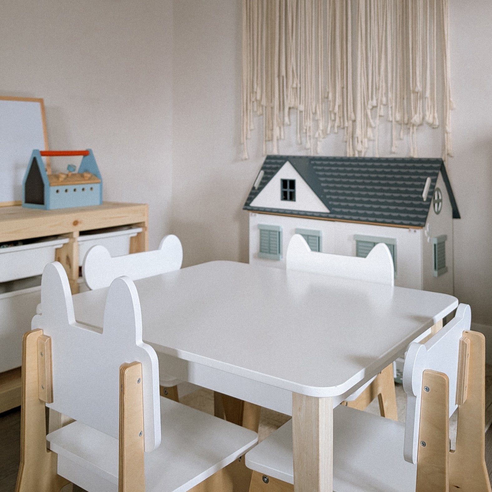 Kid's Rabbit Chair